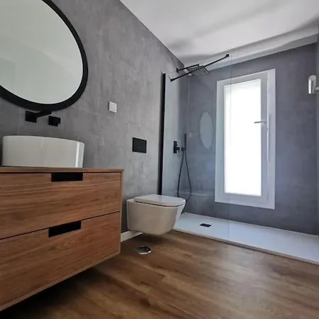 Semesterbostad Aroeira Luxury *
