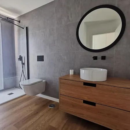 Prázdninový dům Aroeira Luxury *